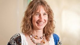Antje Legien-Knapke Antje Legien-Knapke