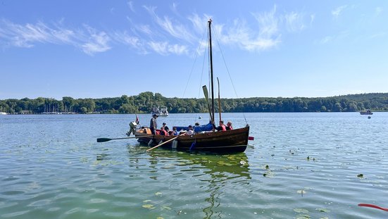 Die ganze Familie und mehr auf einem Kutter, das geht auf unserem Inselfest!