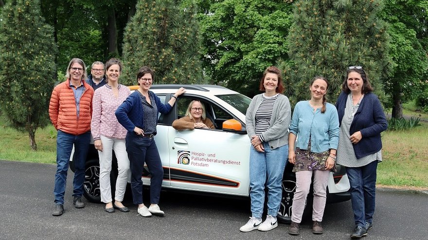 Neues Auto des Hospizdienst Potsadam